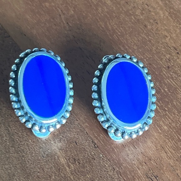 Jewelry - Vintage 925 Sterling Silver Blue Lapis Clip-on Earrings 10g - .75”L x .5W